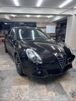 آلفا رومئو جولیتا